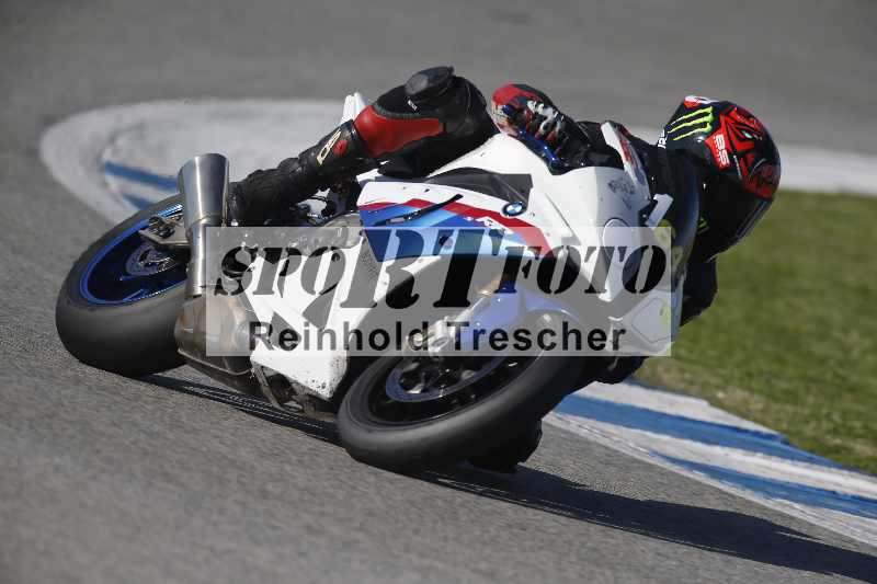 /Archiv-2024/02 29.01.-02.02.2024 Moto Center Thun Jerez/Gruppe schwarz-black/164